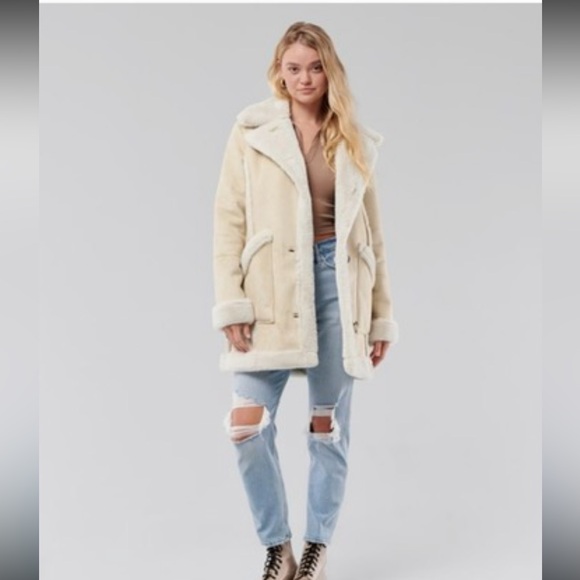 Hollister Shearling jacket size large - Picture 6 of 6